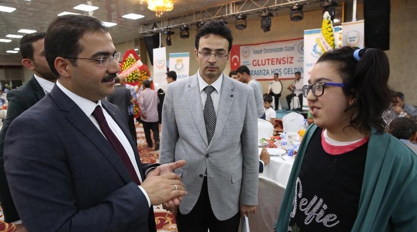 Haliliye’de çölyak hastaları yemekte buluştu