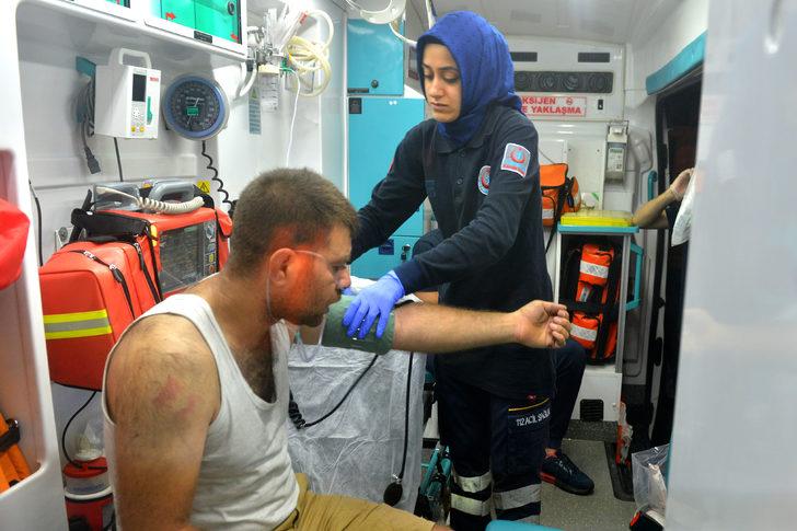 Adana'da korkunç anlar! Hemen binayı boşalttılar G4