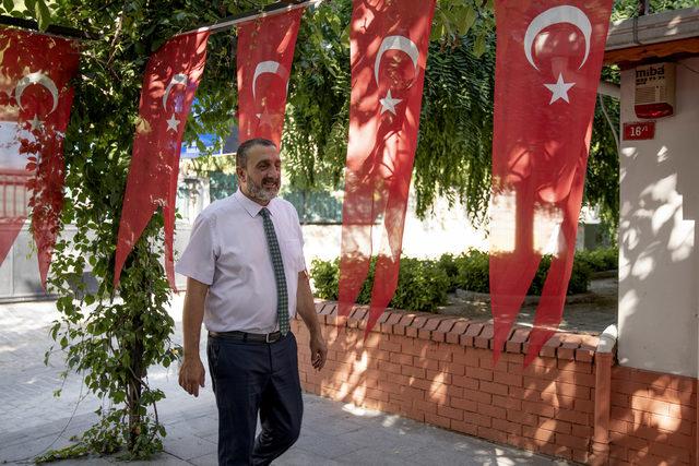 Çengelköy'ün gazi muhtarı 15 Temmuz'u anlattı