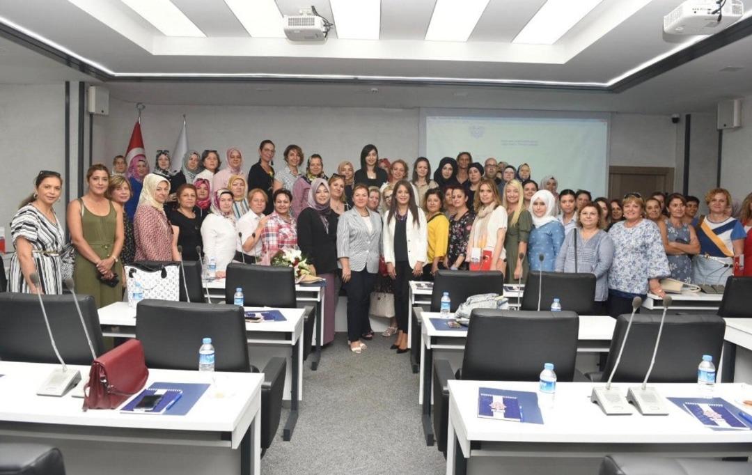 Kadın Meclisinin Yeni Başkanı Demir&ouml;zer