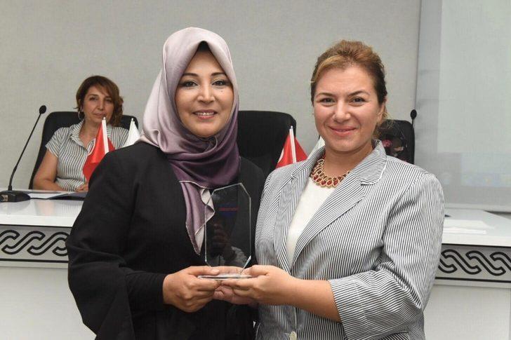 Kadın Meclisinin Yeni Başkanı Demirözer G3