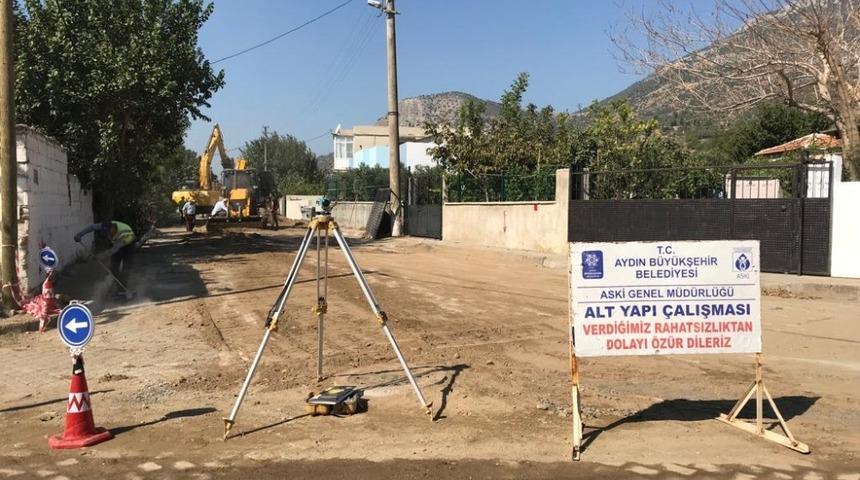 G&uuml;ll&uuml;bah&ccedil;e kanalizasyona kavuşuyor