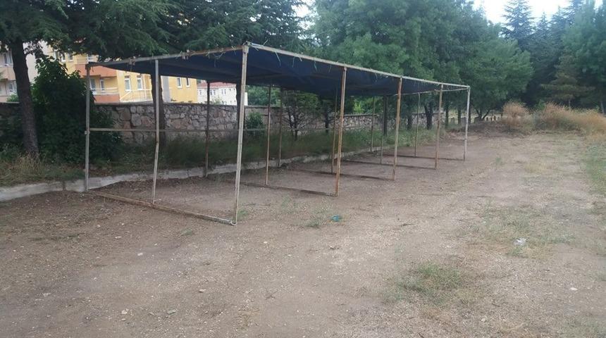 Emet&rsquo;te Kurban Pazarı a&ccedil;ıldı