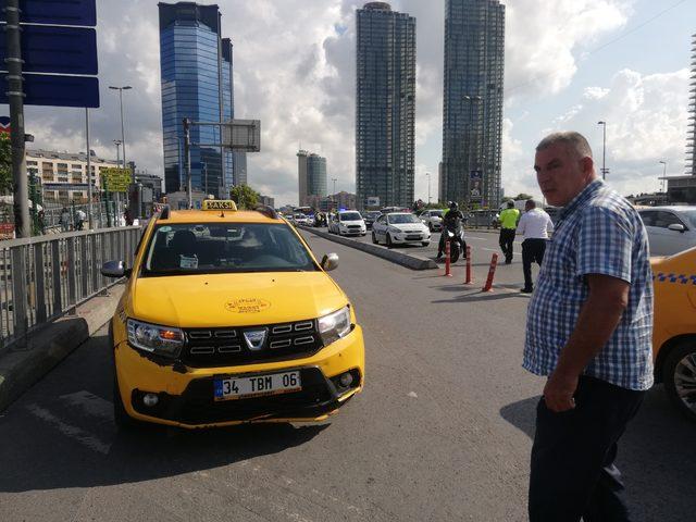 Beşiktaş'ta trafik polisine çarpan taksici gözyaşlarına boğuldu