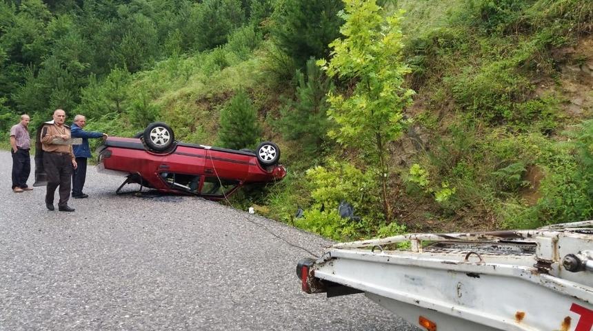 Otomobil takla attı: 1 yaralı