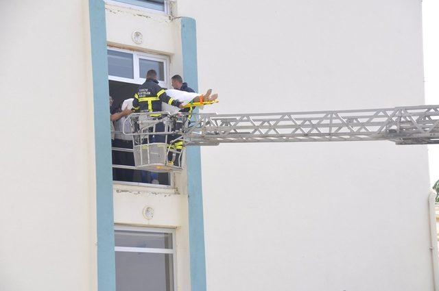 İtfaiye Müdürlüğü’nden hasta tahliyesi tatbikatı