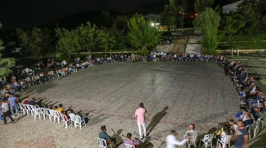 Başkan Tanış, gen&ccedil;lerle buluşmaya devam ediyor