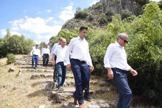 Vali Deniz’den Kula’nın turizm bölgelerinde inceleme