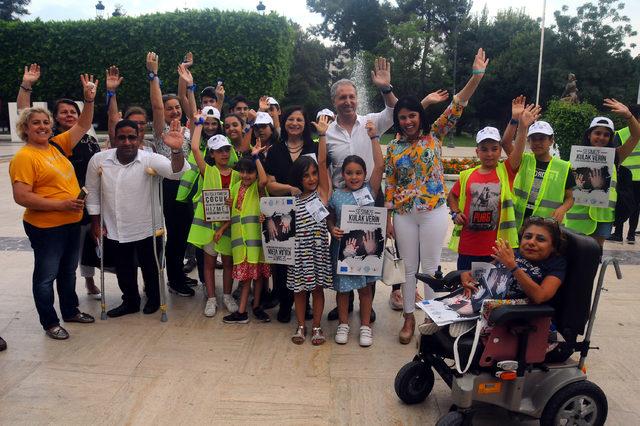 Saadet öğretmen: Bu mücadeleyi 2'nci Kurtuluş Savaşı olarak görüyoruz