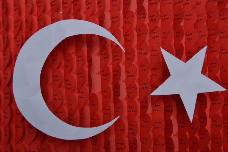 Anaokulu öğrencileri 15 Temmuz şehitleri için yürüdü G5