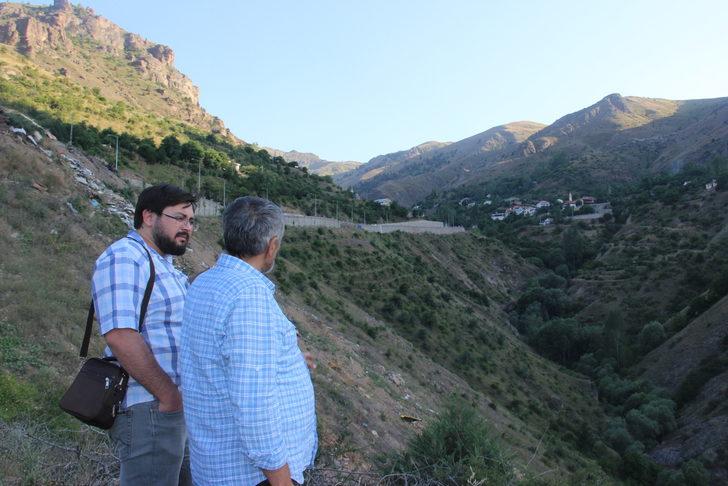 Yol kenarında buldu! Başta ne olduğunu anlamadı, yaklaşınca gerçek ortaya çıktı! G2