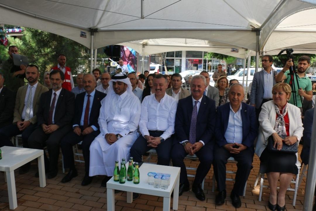 Katar destekli T&uuml;rk Kızılay Toplum Merkezi Kocaeli&rsquo;de a&ccedil;ıldı