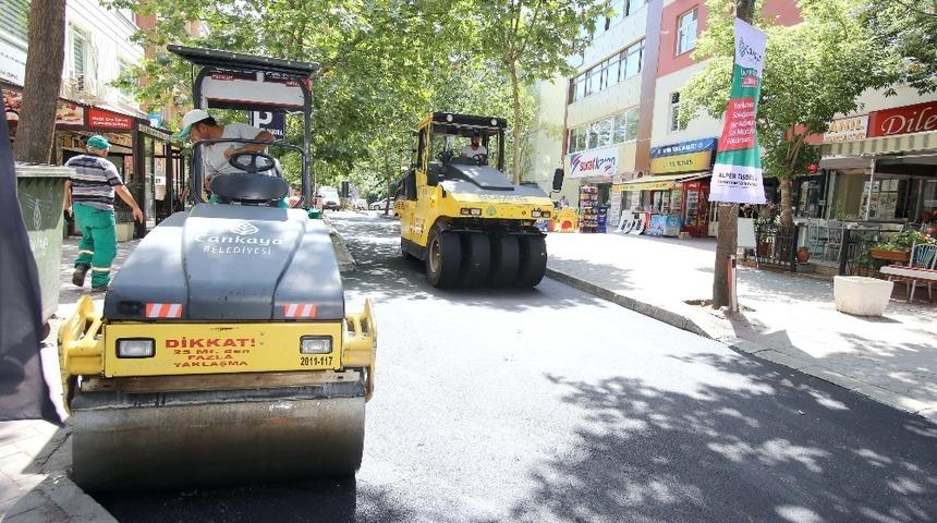 &Ccedil;ankaya&rsquo;dan Kızılay&rsquo;da asfalt &ccedil;alışması