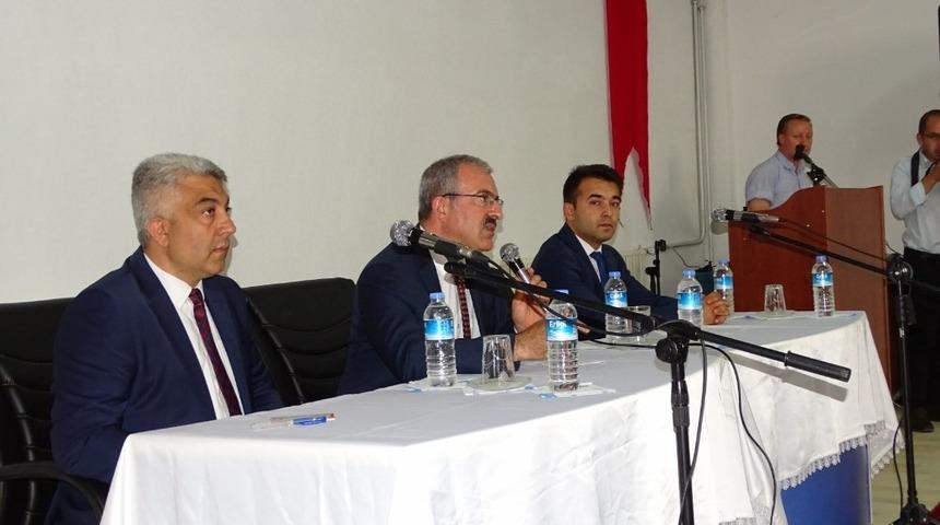 Vali Toraman: Muhtarlık &ouml;nemli bir m&uuml;esse