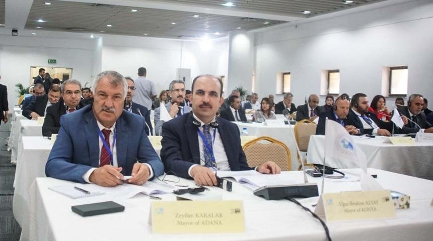 Karalar D&uuml;nya Belediyeler Birliği Eş Başkanı se&ccedil;ildi