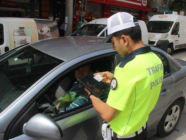 Trafik ekiplerinin denetimleri aralıksız devam ediyor