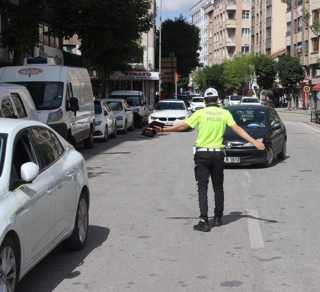 Trafik ekiplerinin denetimleri aralıksız devam ediyor