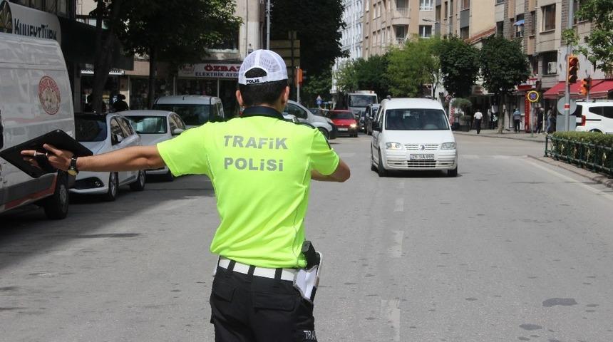 Trafik ekiplerinin denetimleri aralıksız devam ediyor