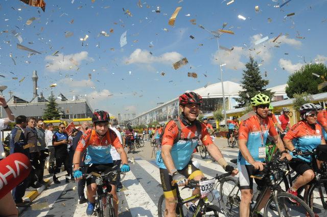 Bursa'da 'Bisiklette Yüz Yıllık Macera Turu'