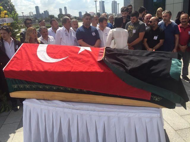 Öldürülen avukat için İstanbul Anadolu Adalet Sarayı'nda tören düzenlendi
