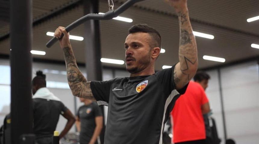 Kayserispor'da Fernando Boldrin kampa katıldı