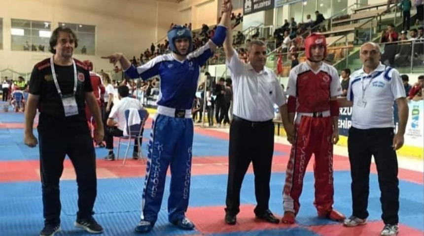 Osmaniyeli sporcular Avrupa&rsquo;da T&uuml;rkiye&rsquo;yi temsil edecek