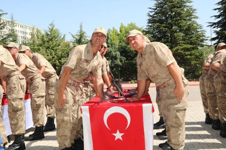 Kısa dönem jandarma erlerin yemin töreni heyecanı G4