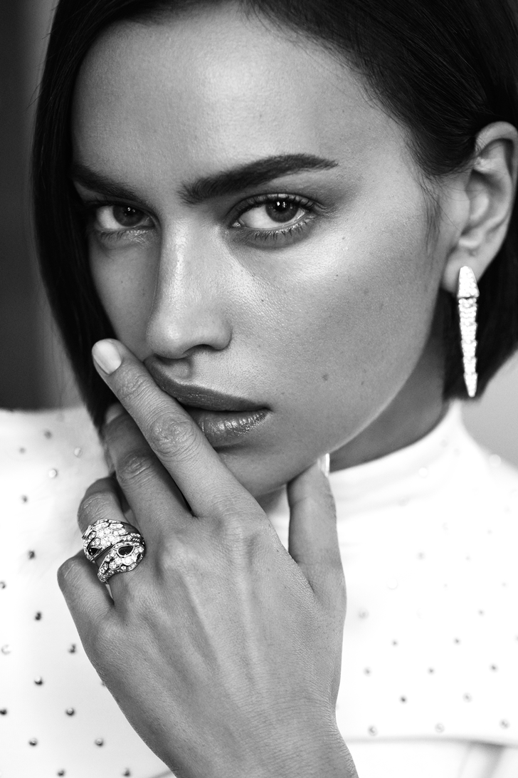 Rus model Irina Shayk Harper's Bazaar dergisine konuştu: Anne olduğum için neden uzun etek giymek zorundayım? G3