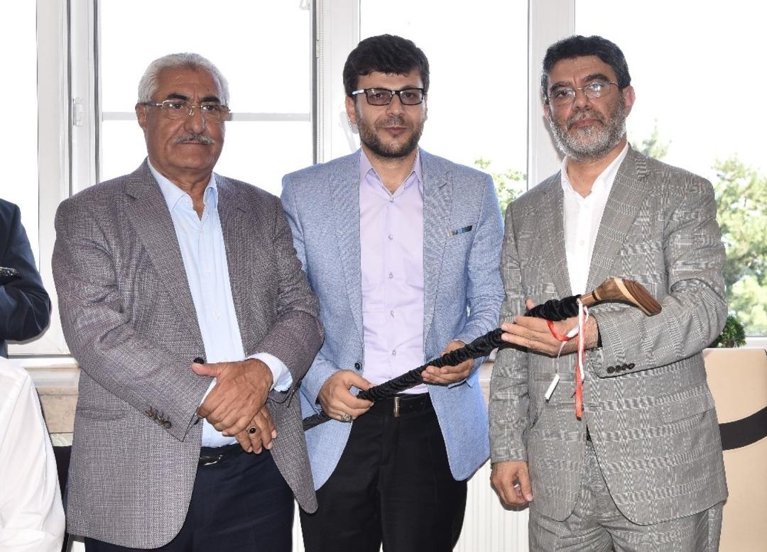 Tayini &ccedil;ıkan M&uuml;ft&uuml; İmamoğlu i&ccedil;in veda yemeği