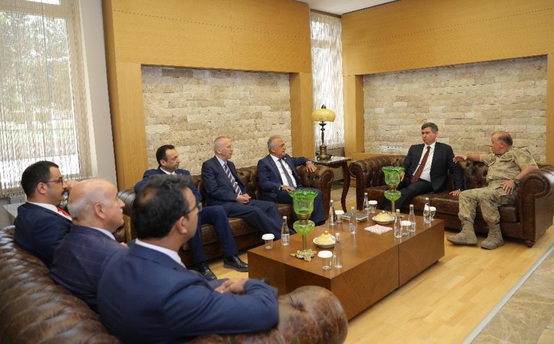 100. Yılında Erzurum Kongresi Paneli, Atat&uuml;rk &Uuml;niversitesi ev sahipliğinde d&uuml;zenlendi