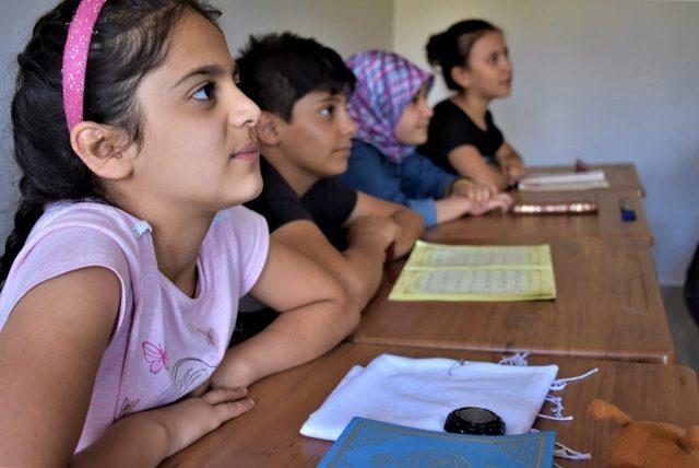 Yetim koordinasyon merkezi yaz kurslarıyla faaliyetlerine devam ediyor