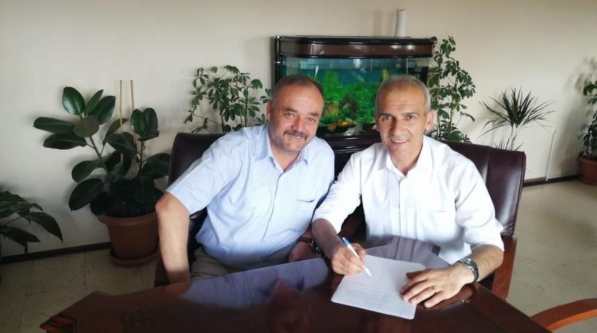 Devrekani&rsquo;de Spor Tesisi i&ccedil;in imzalar atıldı