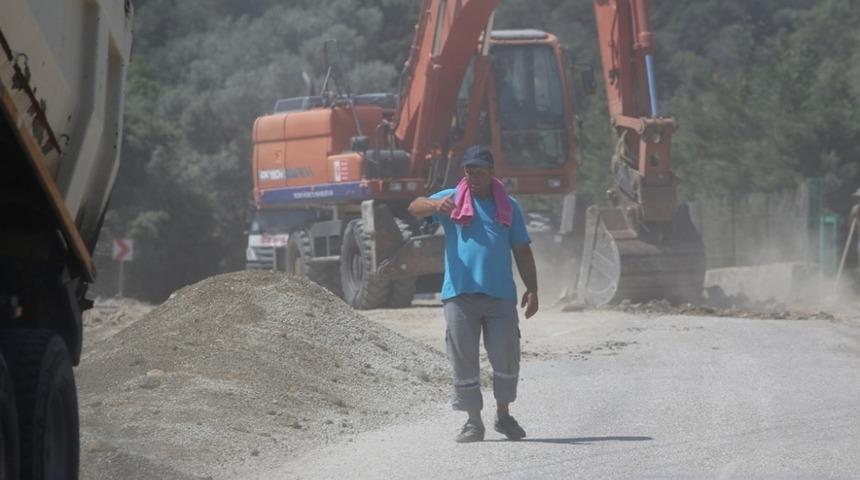 Tek caddeye 3 bin 300 ton asfalt