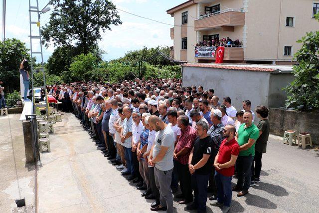 Taner, 3 yıllık kemik kanseri mücadelesini kaybetti