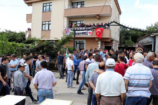 Taner, 3 yıllık kemik kanseri mücadelesini kaybetti