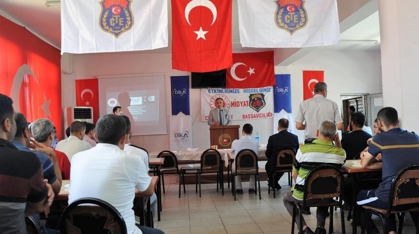 Midyat&rsquo;ta cezaevi h&uuml;k&uuml;ml&uuml;lerine girişimcilik eğitimi verildi