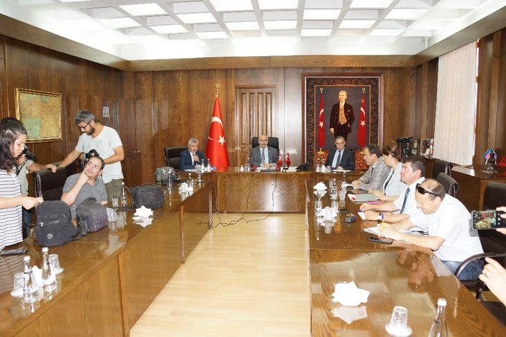 Vali Köşger; “İncir’deki kükürt miktarı doğal sınırlar içindedir” G5