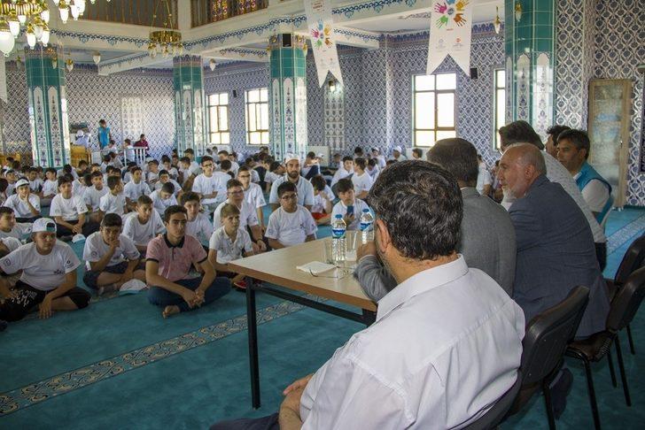 “Yazımda Kardeşlik Var” projesi G4