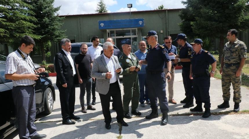 Afyonkarahisar&rsquo;da helikopterli destekli trafik denetimi