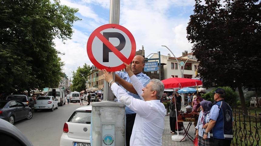 Park yasağı levhaları asıldı