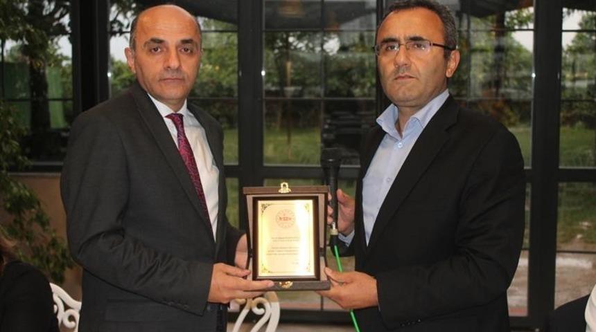 Kabaoğlu&rsquo;na veda yemeği