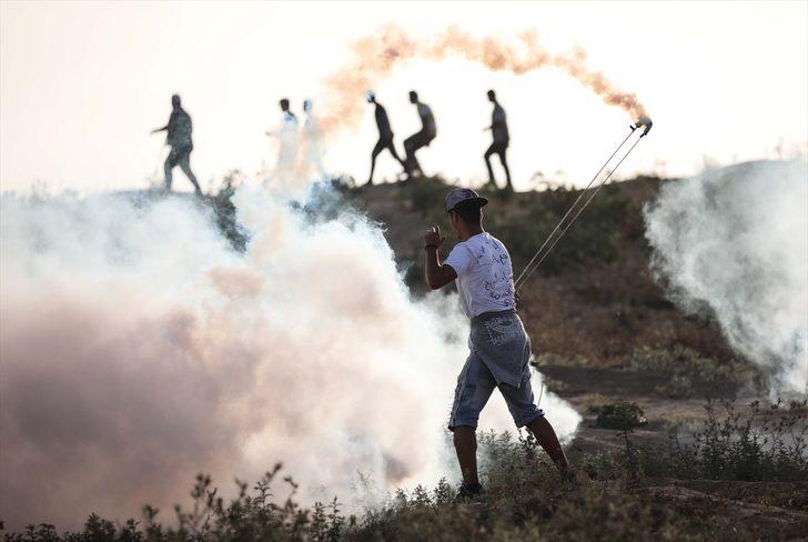 Gazze sınırında 55 Filistinli yaralandı G1