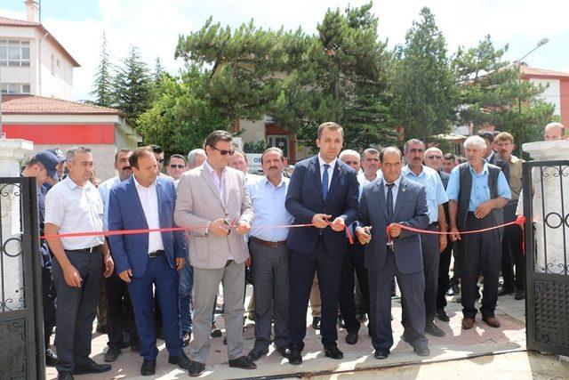 Altıntaş’ta 15 Temmuz konulu resim sergisi