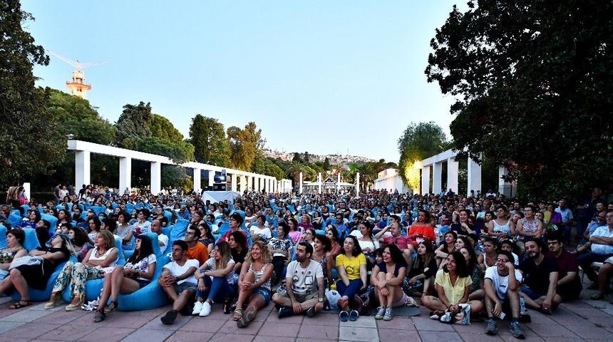 K&uuml;lt&uuml;rpark&rsquo;ta yaz sineması nostaljisi