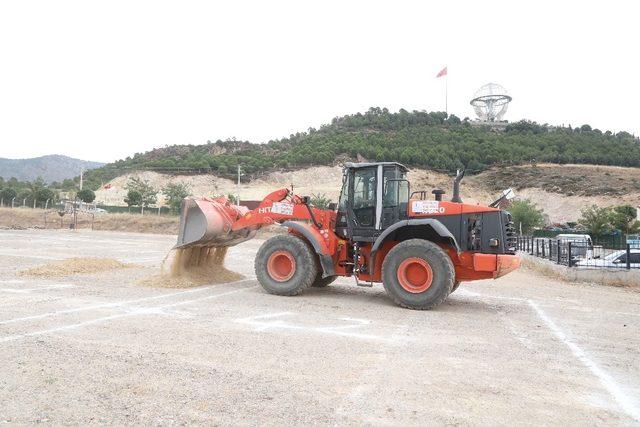 Bayraklı’da kurban satış yerleri kura ile belirlendi