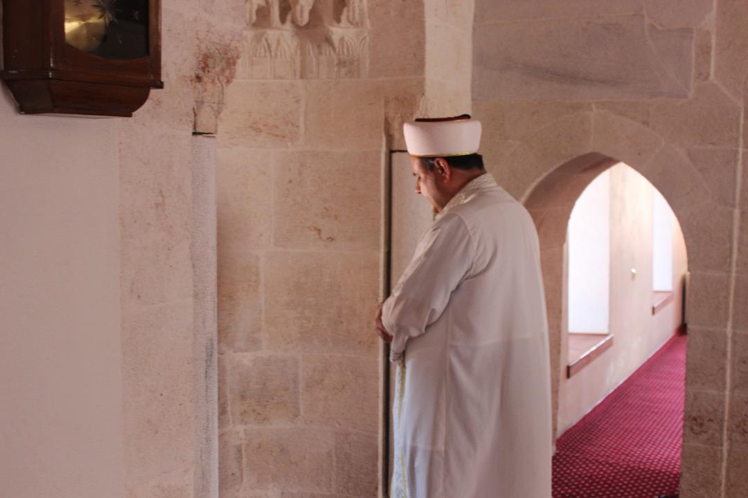 Bu s&uuml;tunlar asırlardır d&ouml;n&uuml;yor