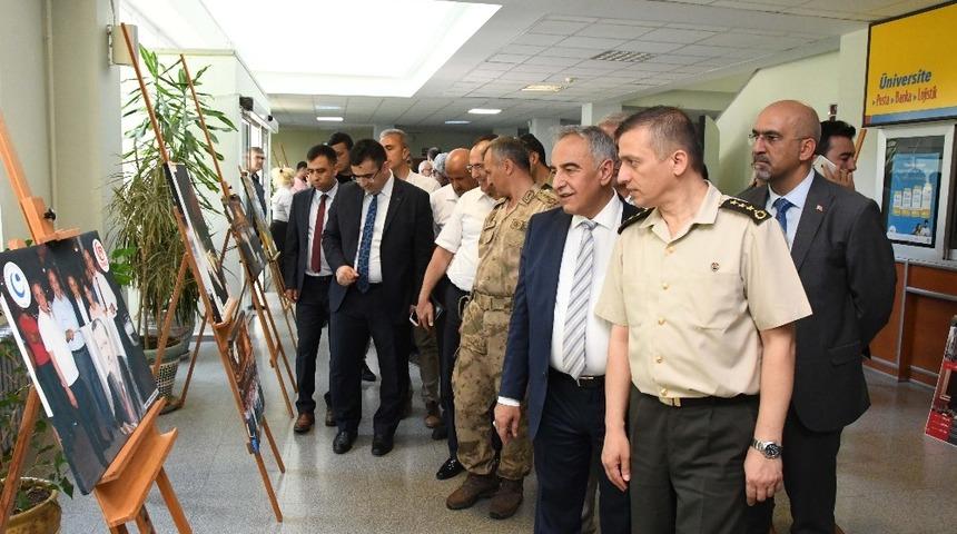 Adıyaman &Uuml;niversitesinde 15 Temmuz etkinliği