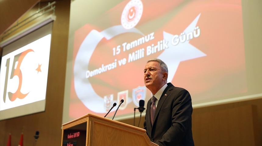 Milli Savunmanı Bakanı Akar'dan terörle mücadelede kararlılık mesajı! 