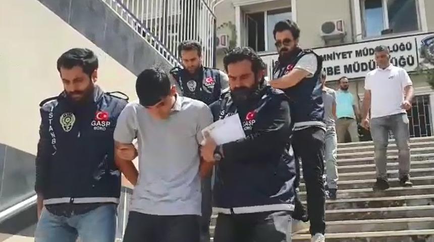 Yemek siparişi verip kuryeleri gasp ettiler