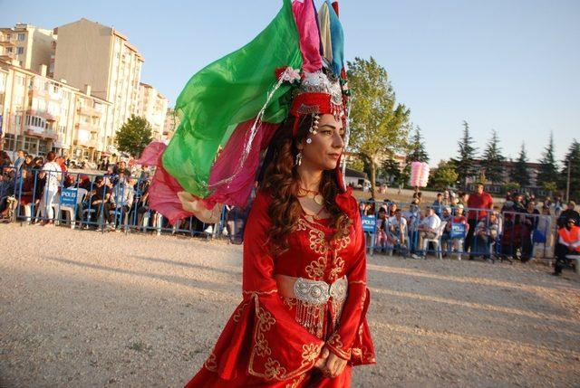 Eskişehir’de yaşayan Çeltikliler’in  ‘1. Geleneksel Yaz Şenliği’ konseri coşkulu geçti